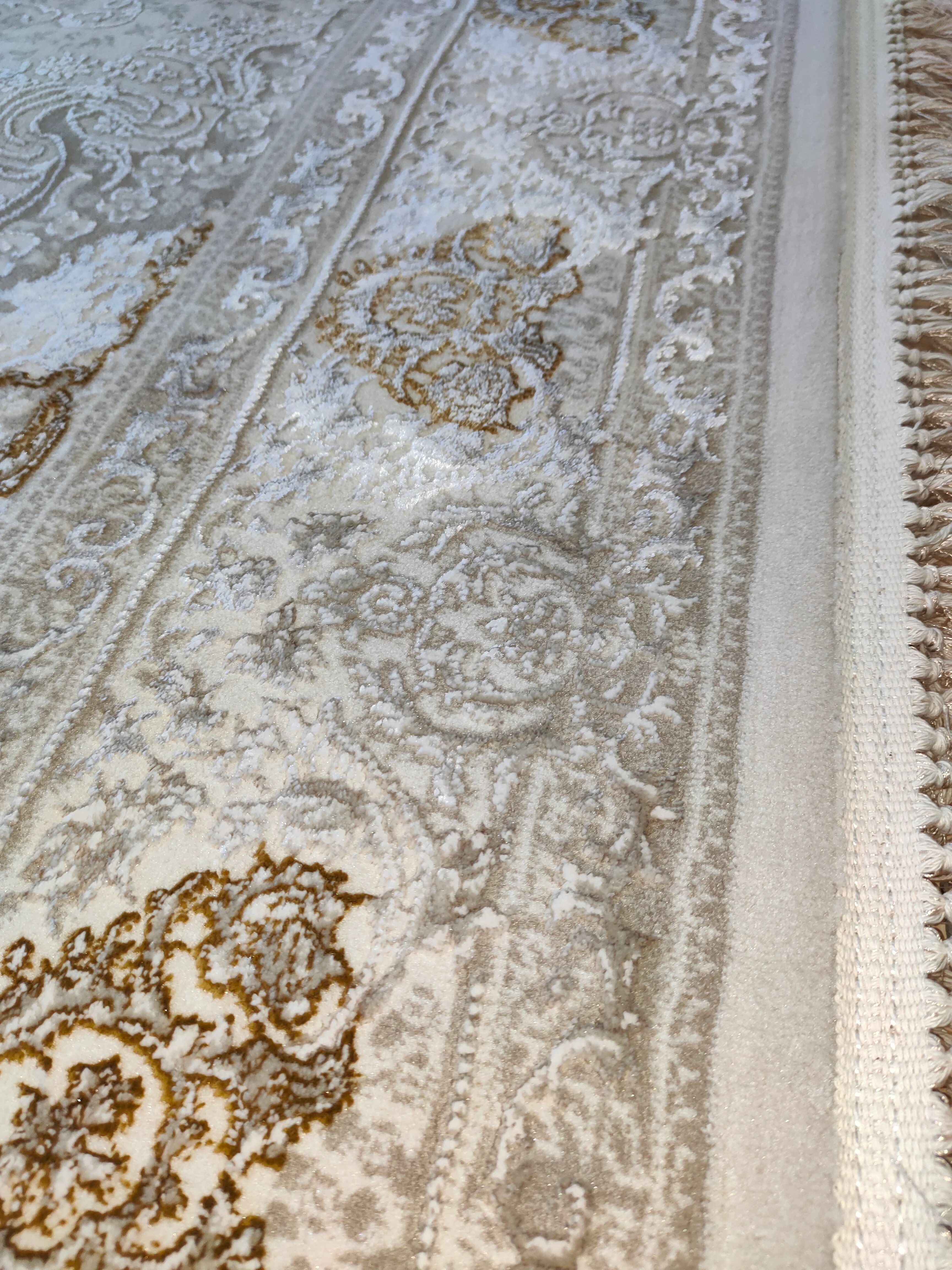 Alfombra Diseño Arabia Crema con Detalles en Crema – Ideal para Decoraciones Claras - Image 3
