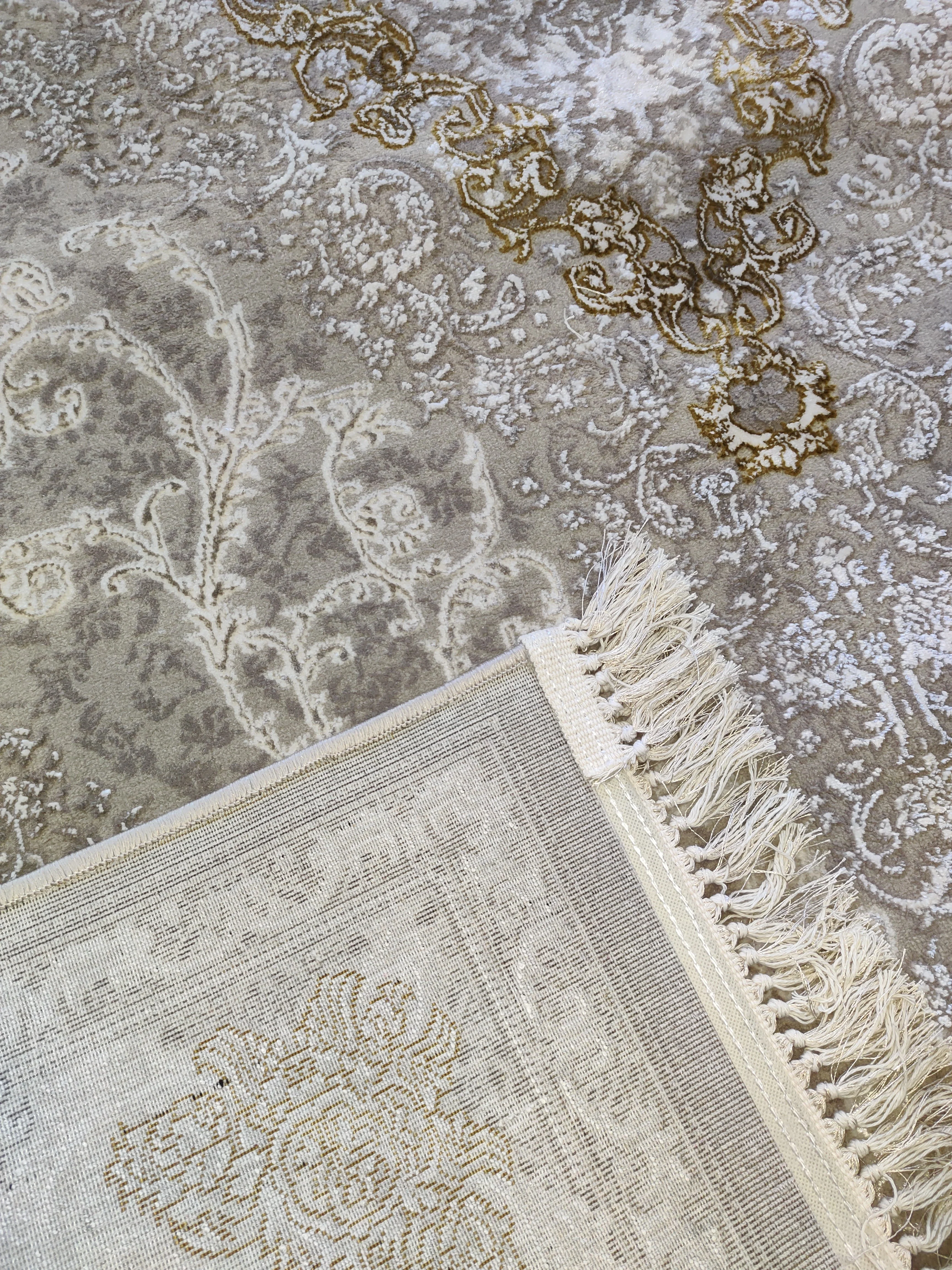 Alfombra Diseño Arabia Beige Claro con Detalles en Crema – Estilo Suave y Luminoso de Oriente Medio - Image 6