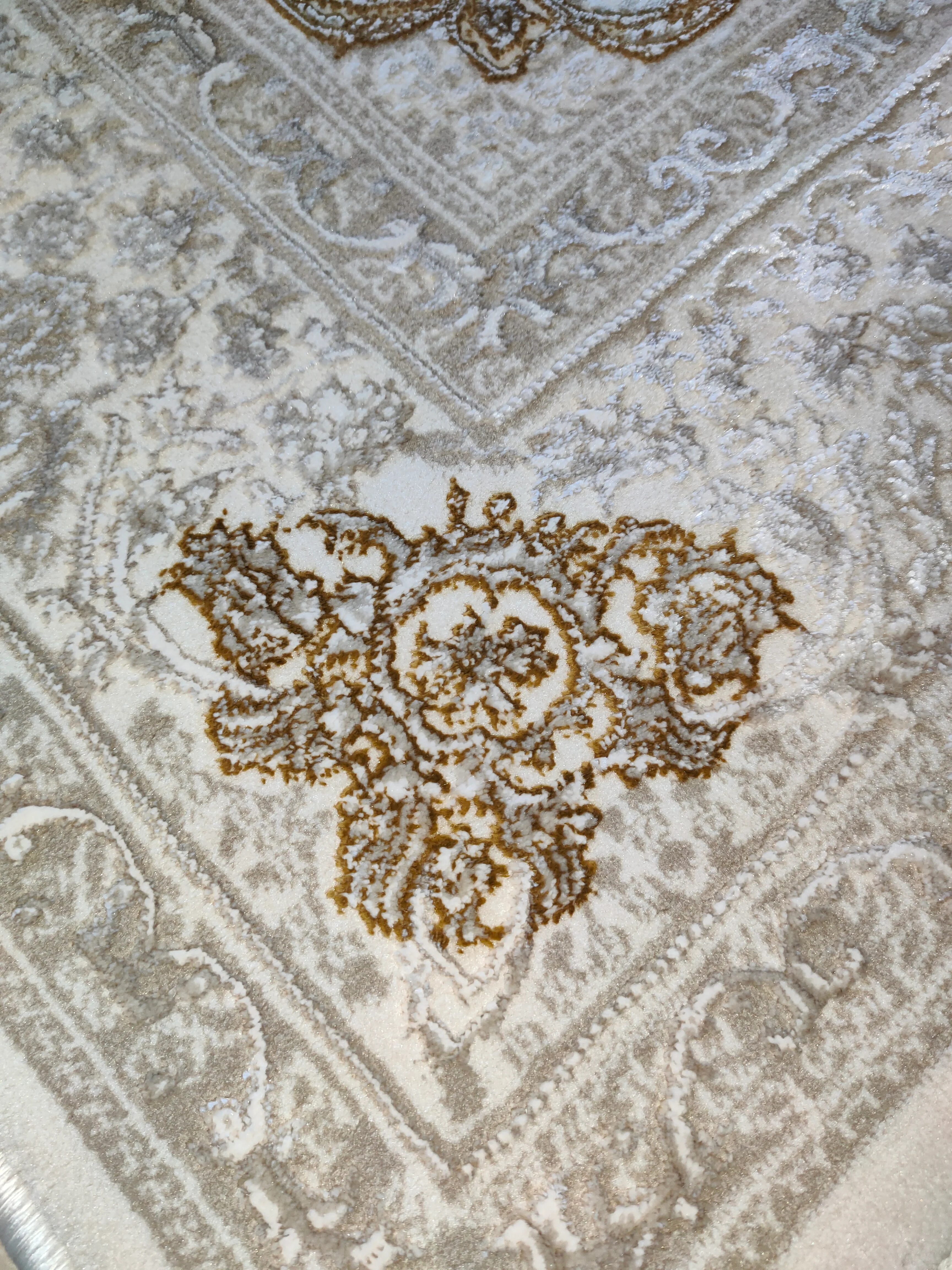Alfombra Diseño Arabia Beige Claro con Detalles en Crema – Estilo Suave y Luminoso de Oriente Medio - Image 8