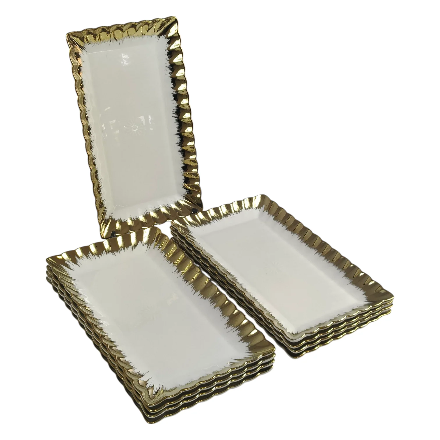 🥇 Set de 9 Platos Rectangulares con Borde Dorado 30cm x 17,5cm– Elegancia Clásica para tu Mesa - Image 2