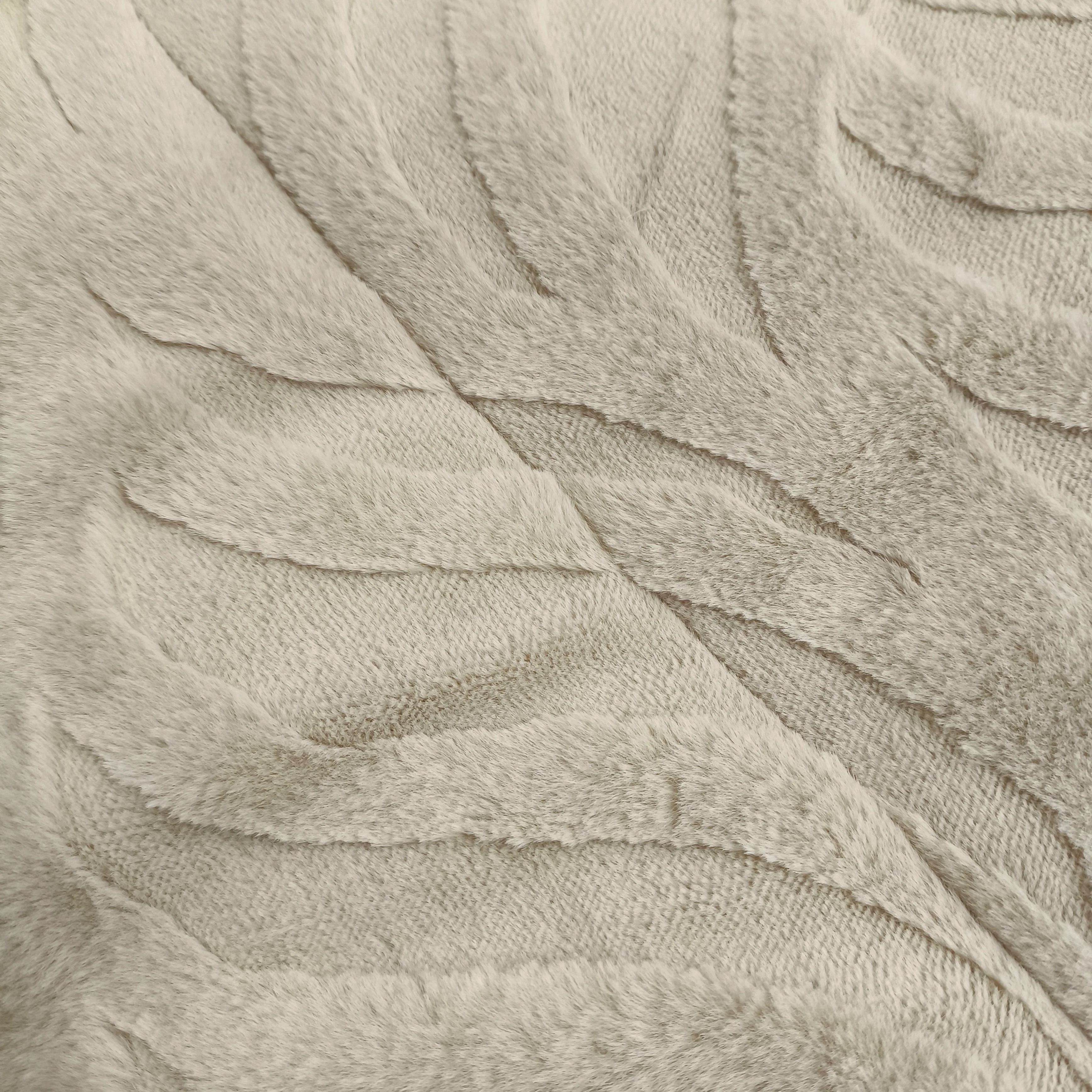 Edredón Modelo BRISA – 230 x 250 cm - COLOR BEIGE - Image 4