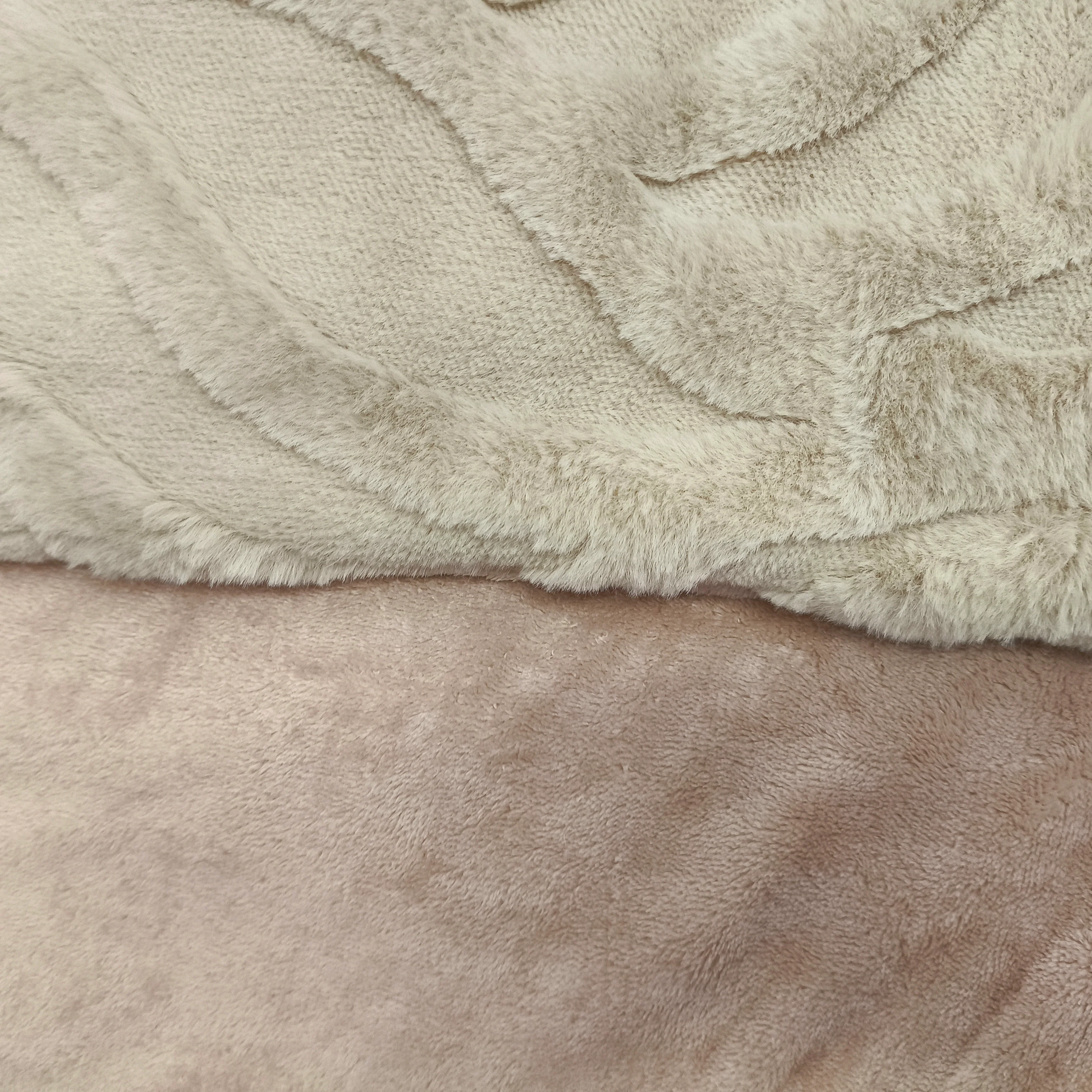 Edredón Modelo BRISA – 230 x 250 cm - COLOR BEIGE - Image 6