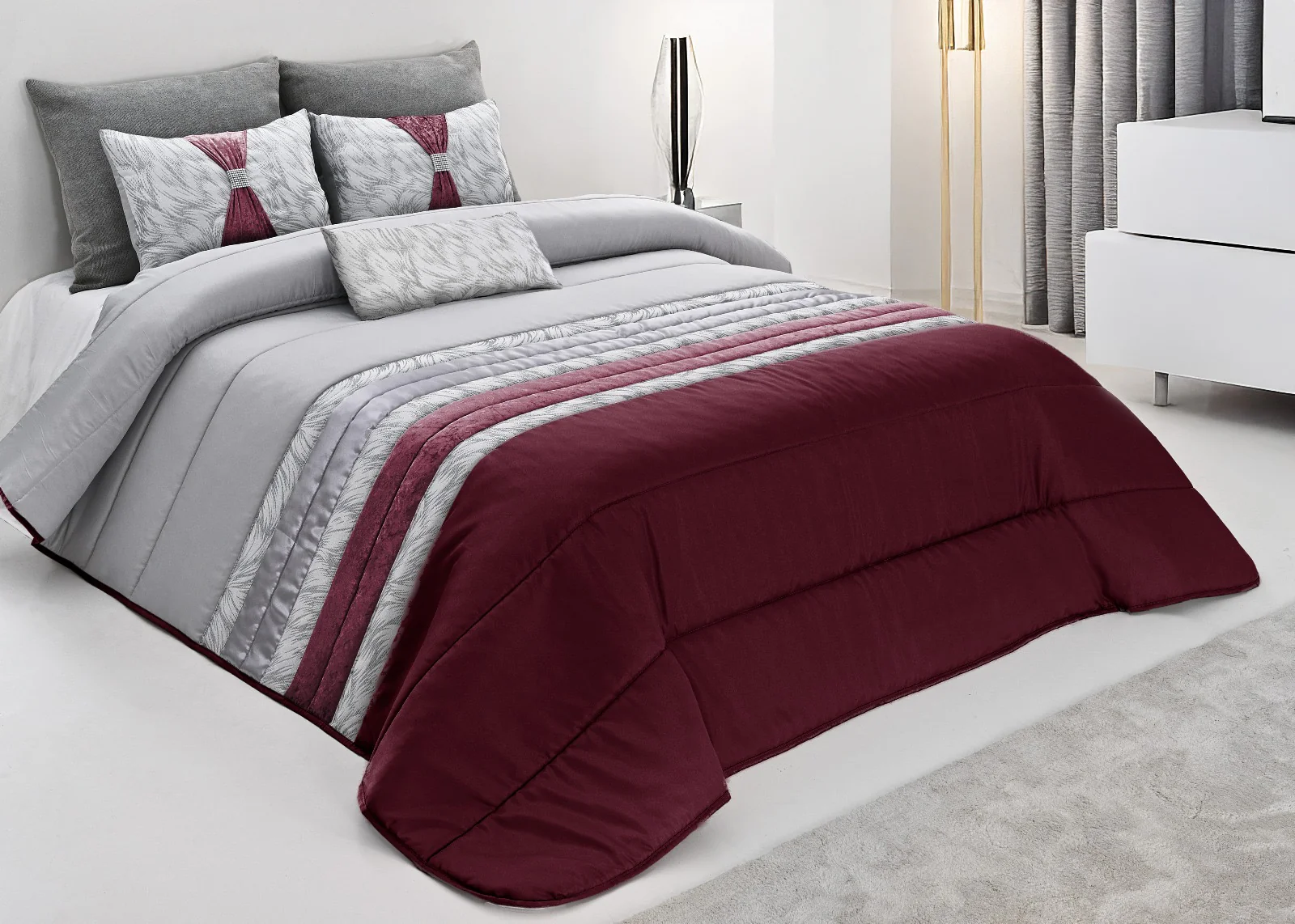 Colcha TROPICAL Elegante – Conjunto Decorativo con Tres Almohadas, 250 x 260 cm - COLOR GRANATE