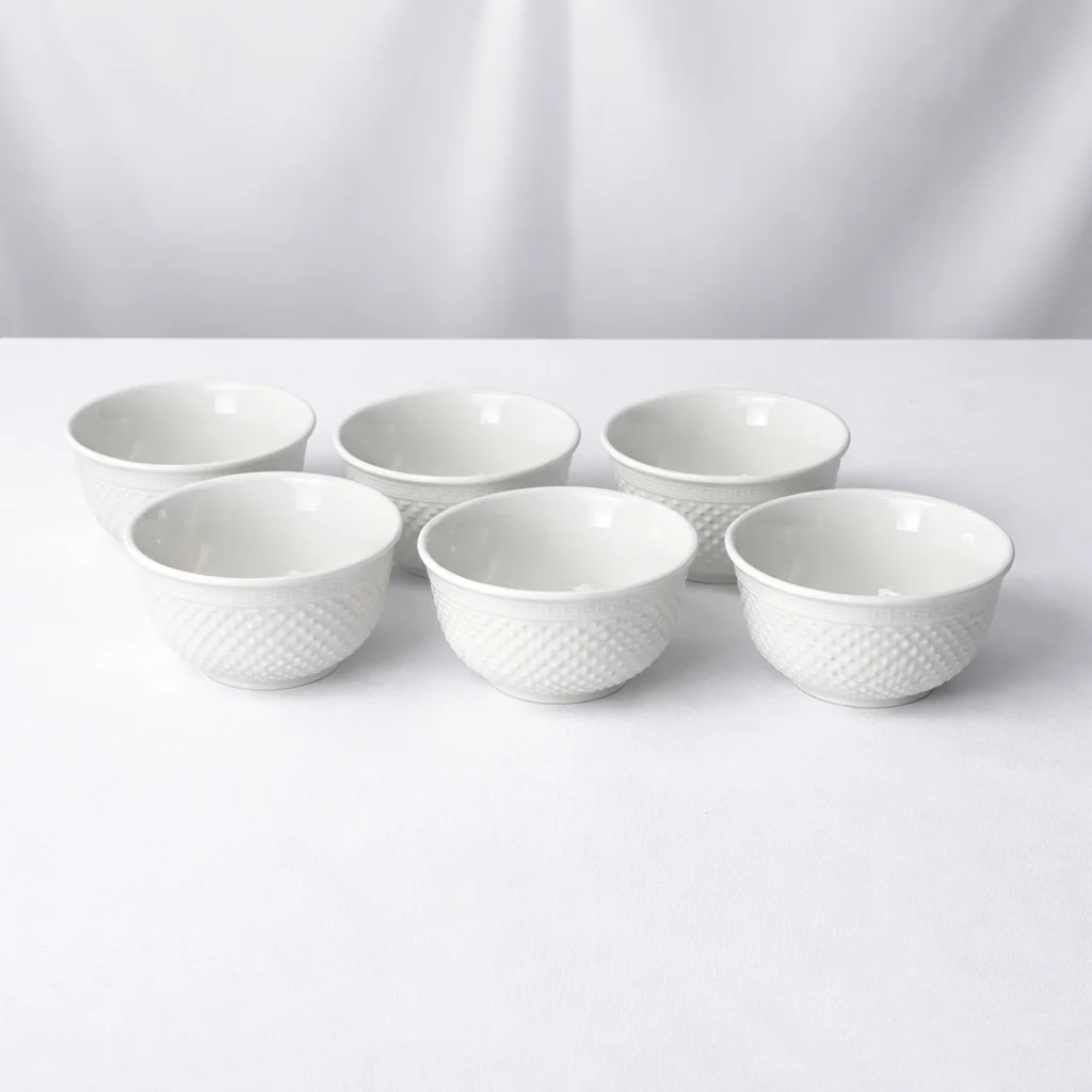 Set de Cuencos Blancos de Cerámica Texturizada – Juego de 6 Piezas