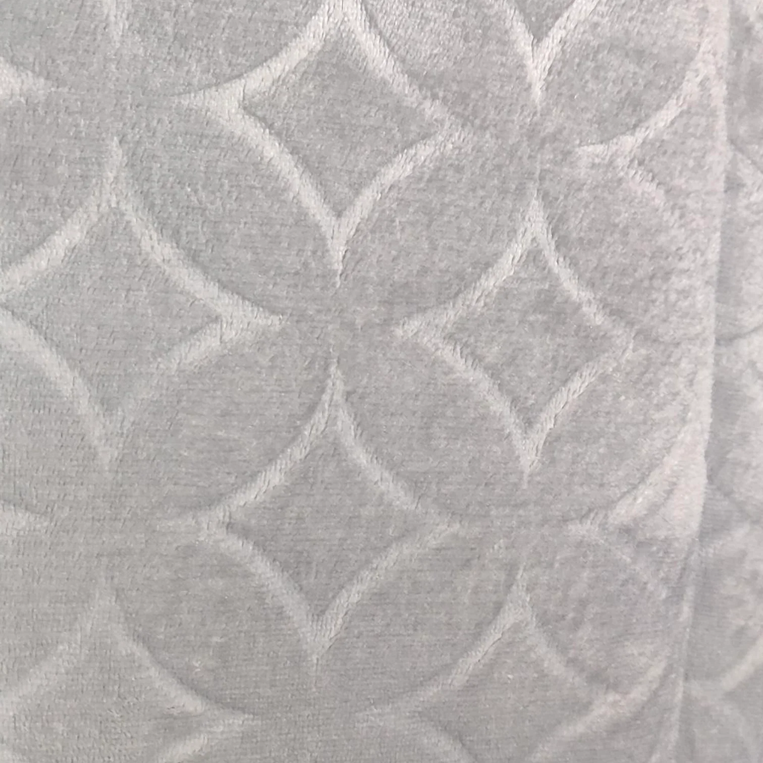 Edredón Comforter Polar con Sherpa COLOR GRIS – MODELO Star - 240 x 260 cm (POLAR 18) - Image 2
