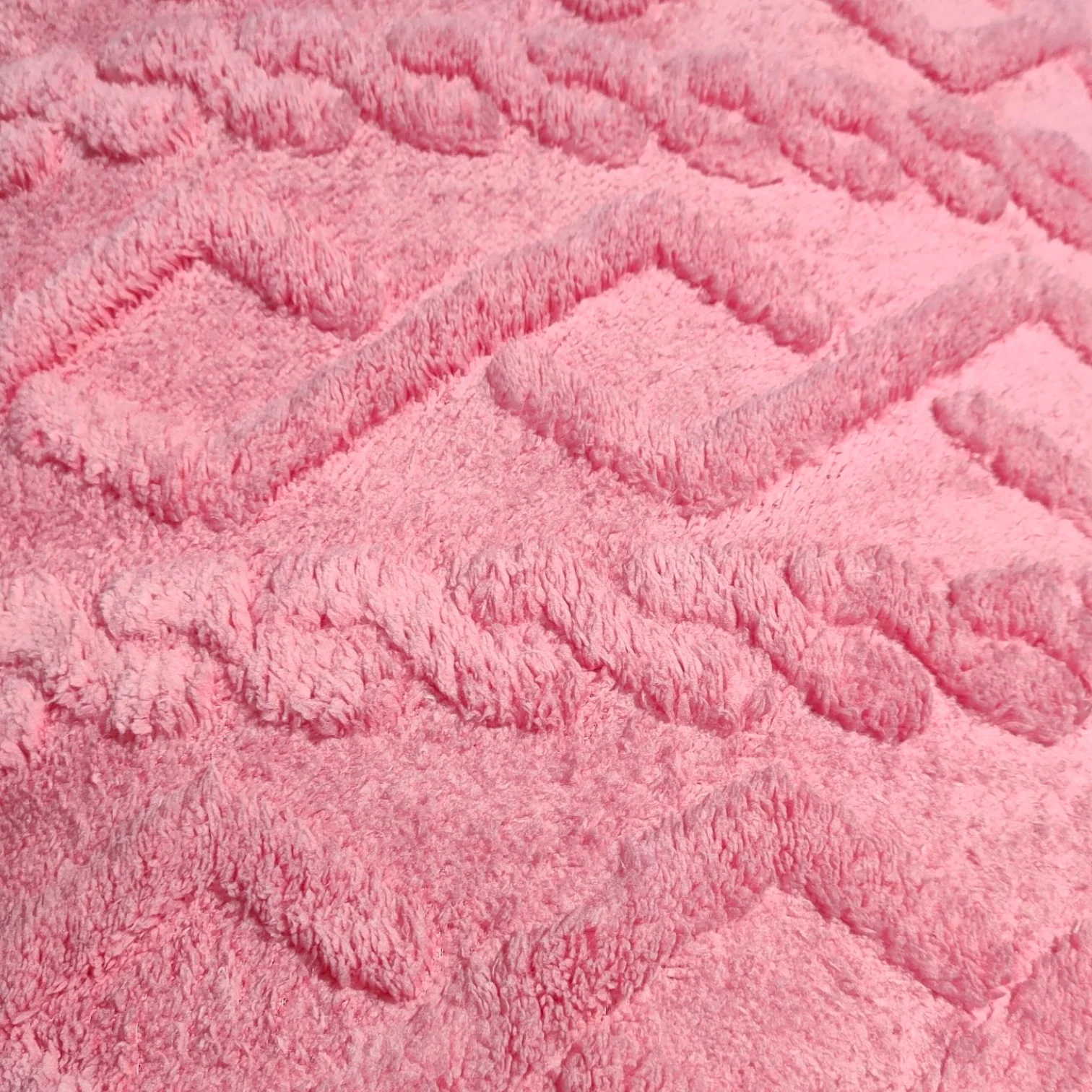 Edredón con TERCIOPELO Modelo Trenzas – 230 x 250 cm - COLOR ROSA - Image 2