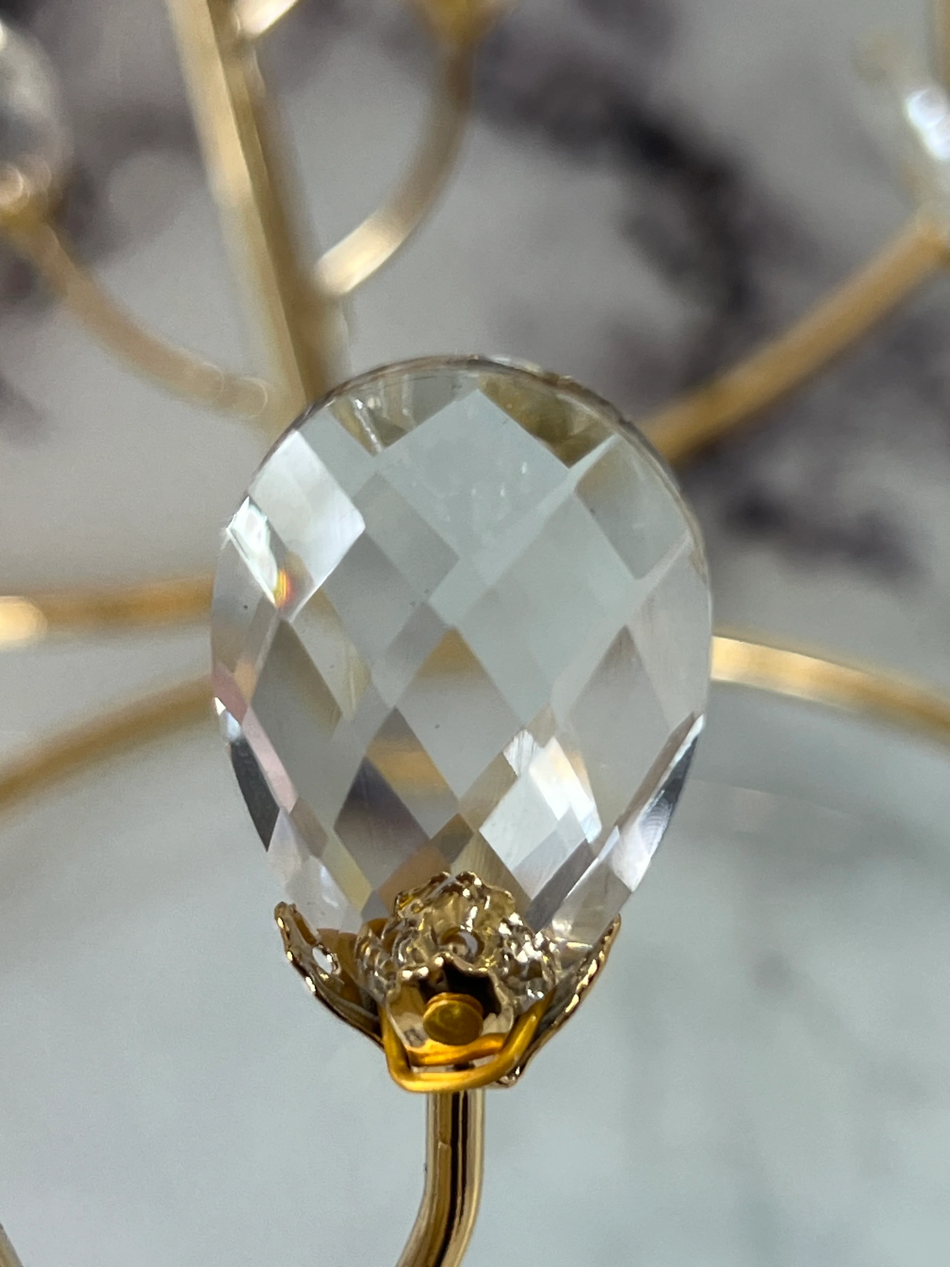 ✨ Set de 3 Mesas Decorativas de Lujo – Dorado con Cristales y Superficie de Espejo 🪞 - Image 6