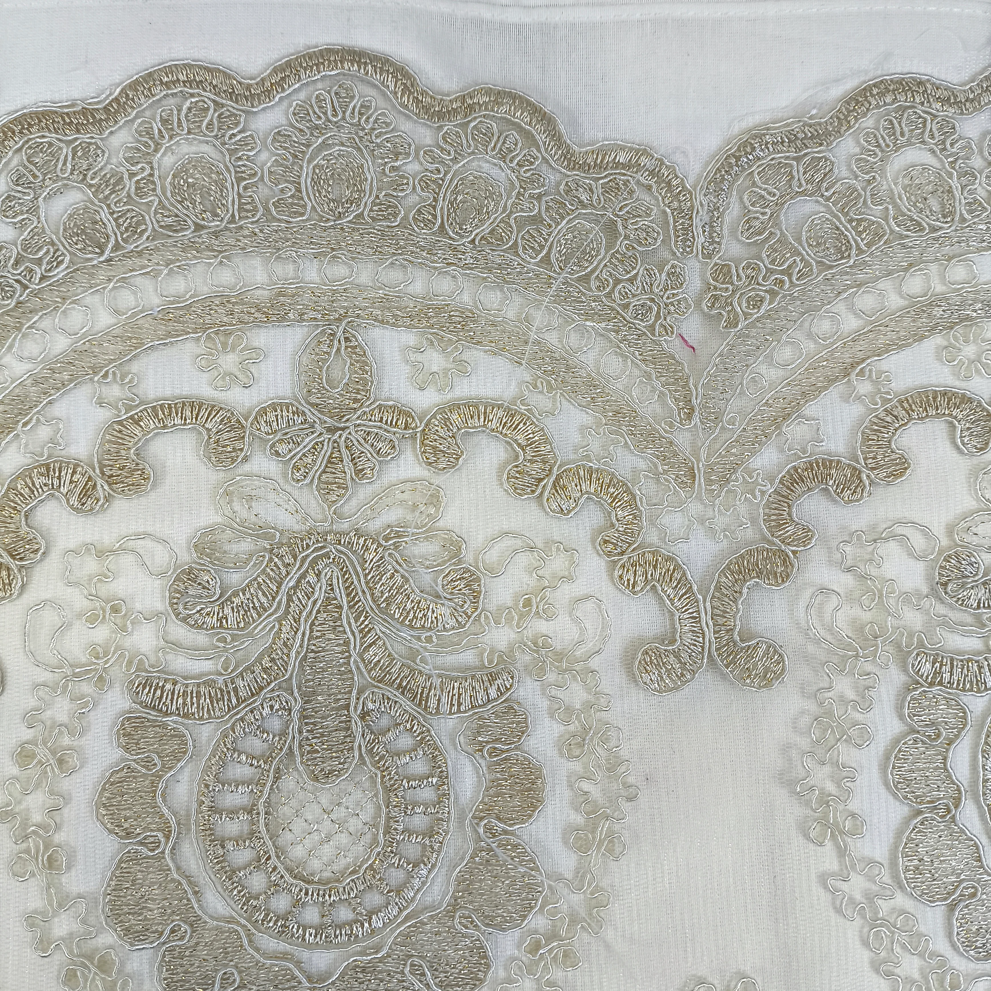 Juego de Cama "Isabella" – Sábanas con Manta de Punto para un Estilo Sofisticado - Image 5