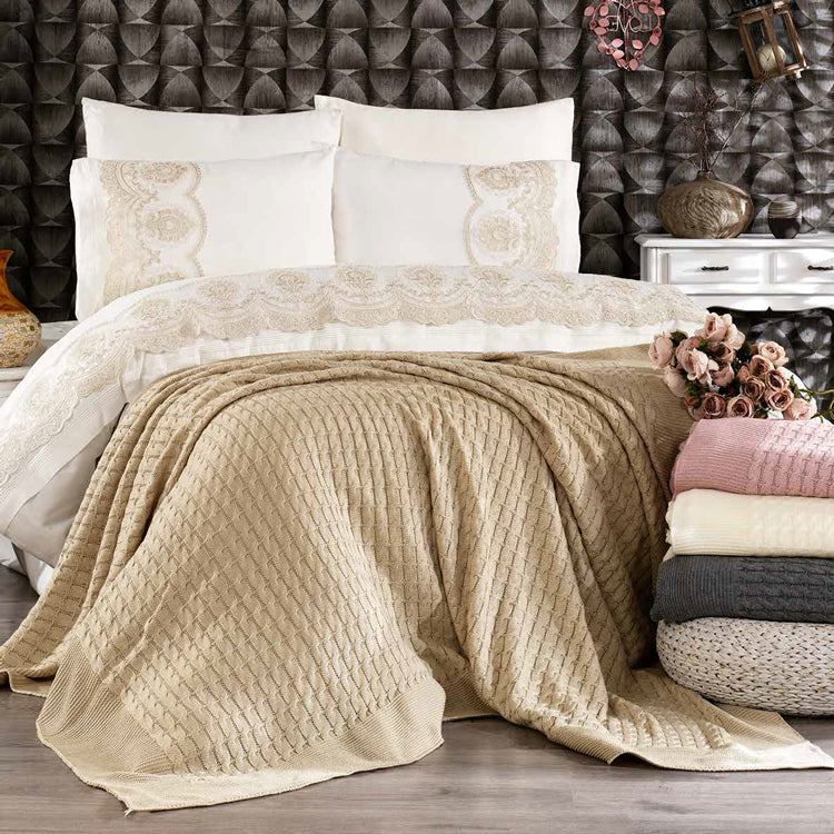 Juego de Cama "Isabella" – Sábanas con Manta de Punto para un Estilo Sofisticado
