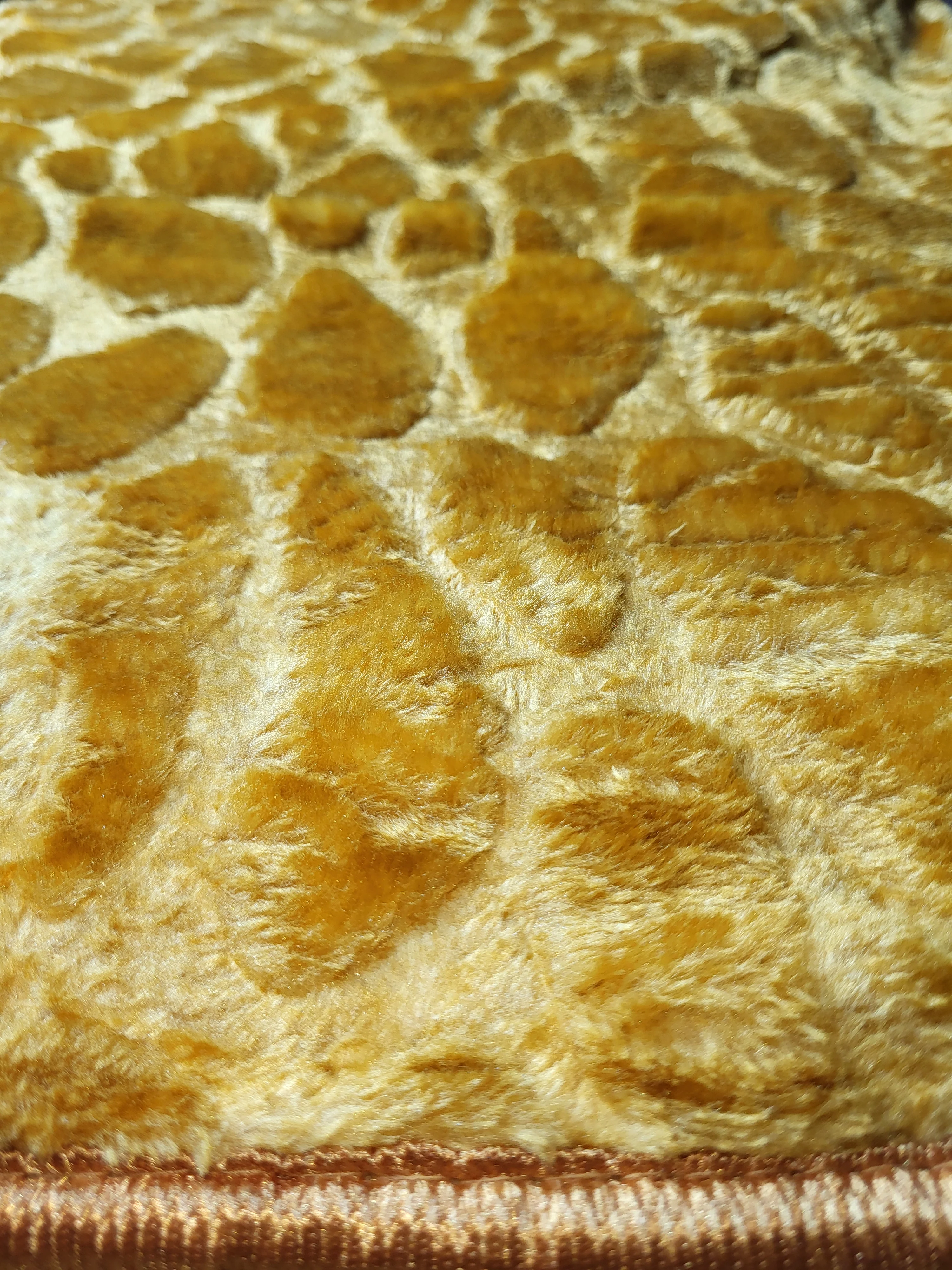 Manta Raschel 220 x 240 cm – 2 kg – 100% Poliéster - Image 3