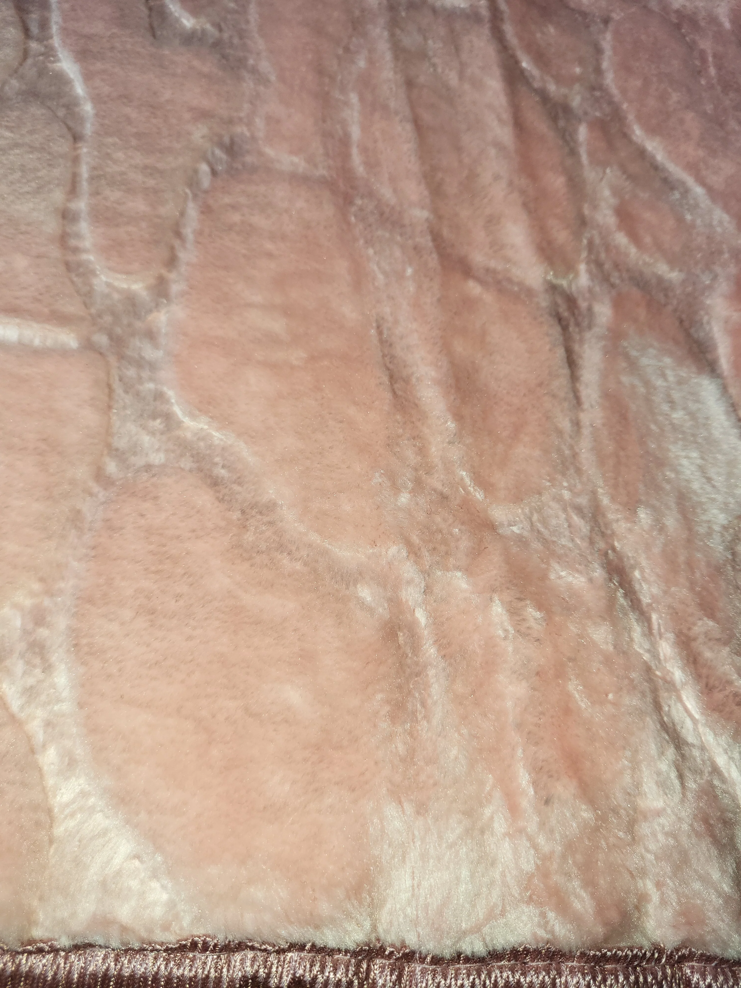 Manta Raschel 220 x 240 cm – 2 kg – 100% Poliéster - Image 2