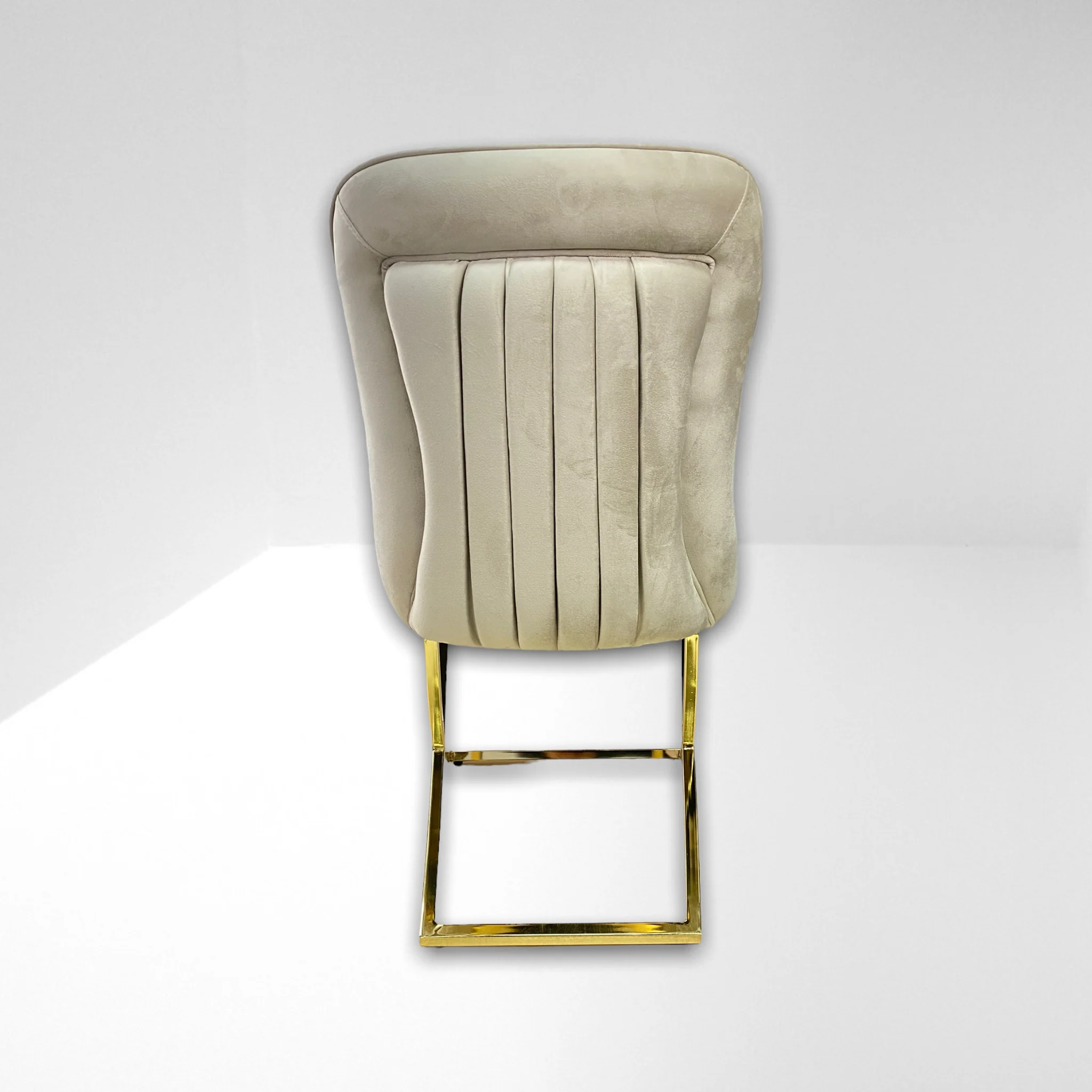 Silla de Comedor de Lujo Modelo "Madrid" - Tapizado Beige V-03 & Patas Doradas ✨ - Image 3