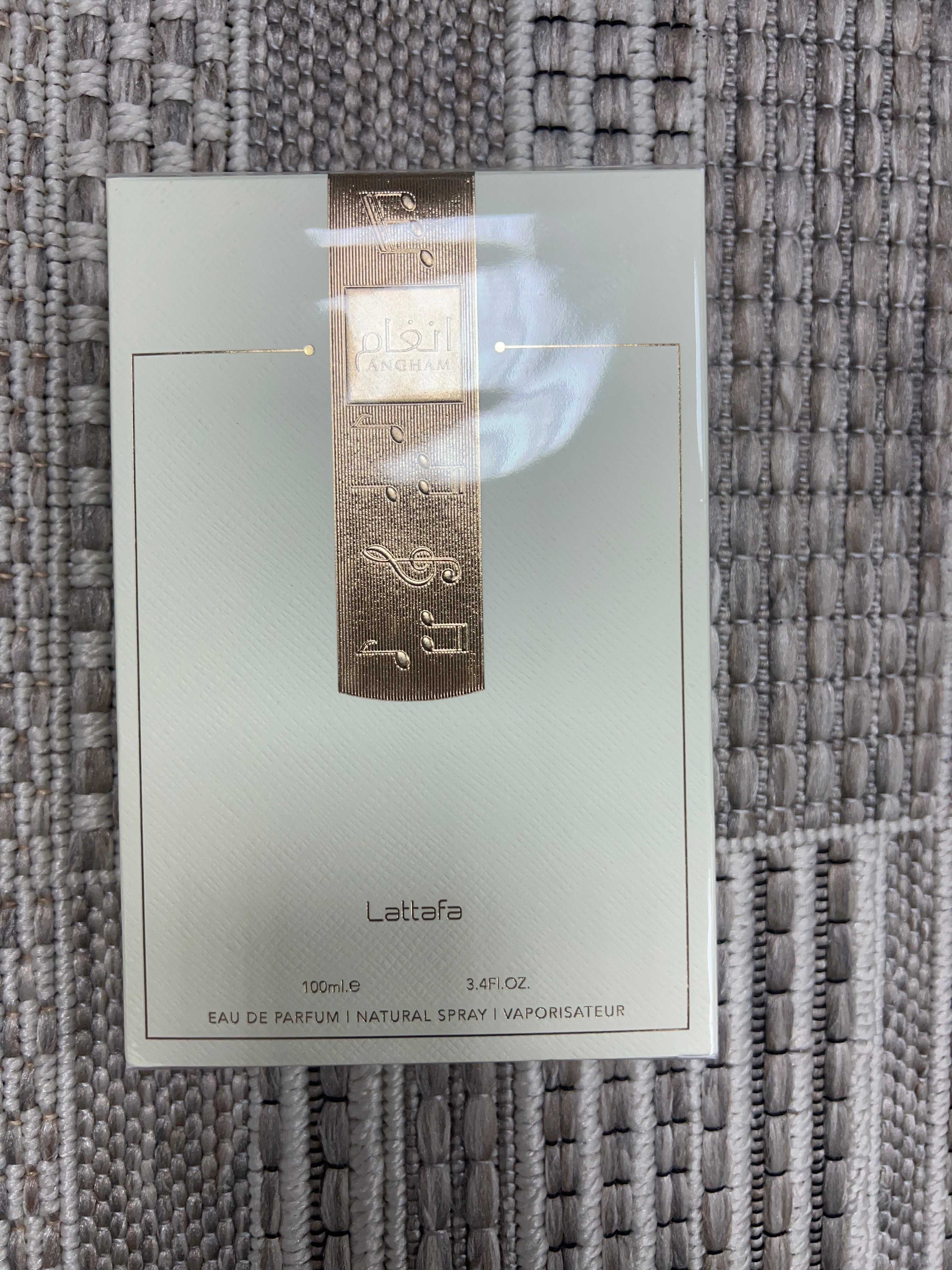 Angham de Lattafa – Una Sinfonía Olfativa de Elegancia y Dulzura - Image 4