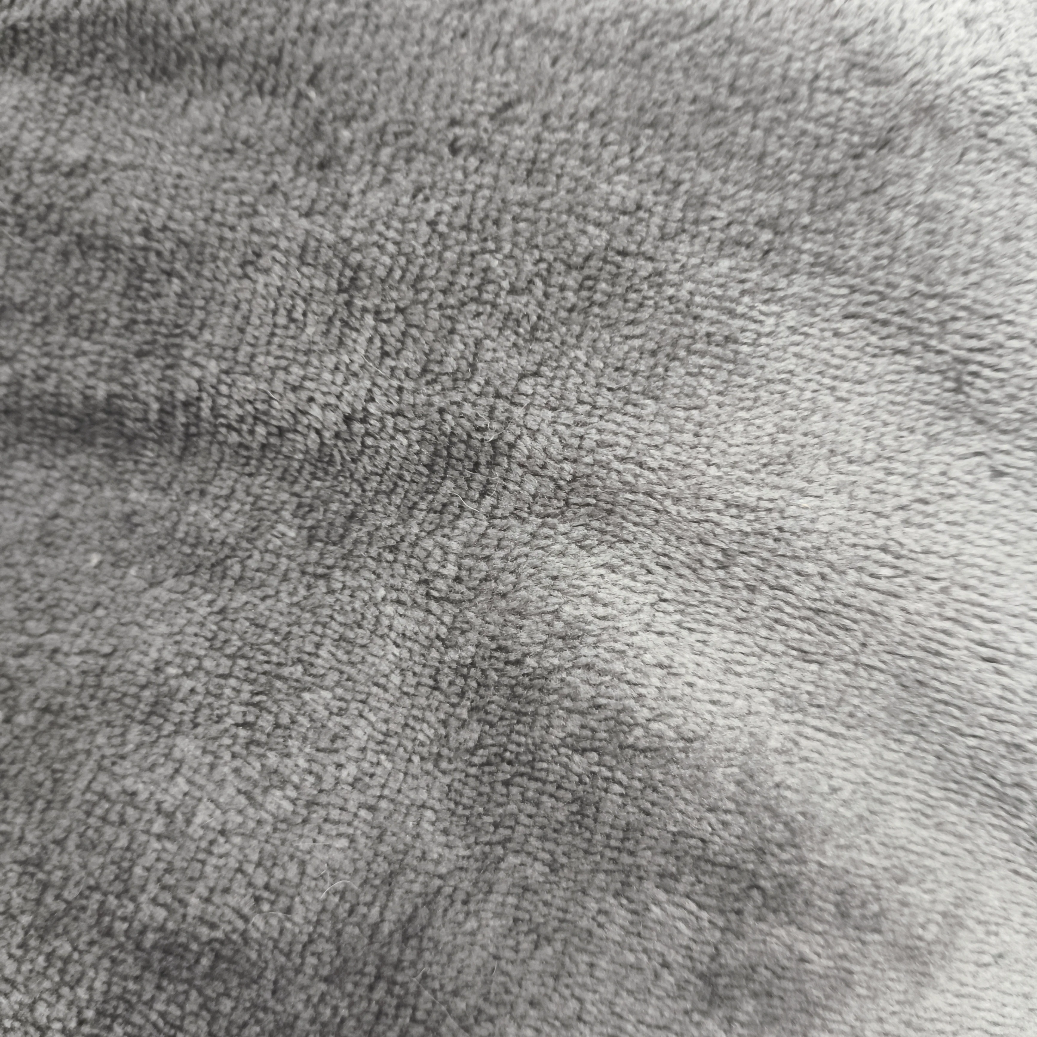 Edredón Modelo AROS – 230 x 250 cm - COLOR GRIS - Image 6