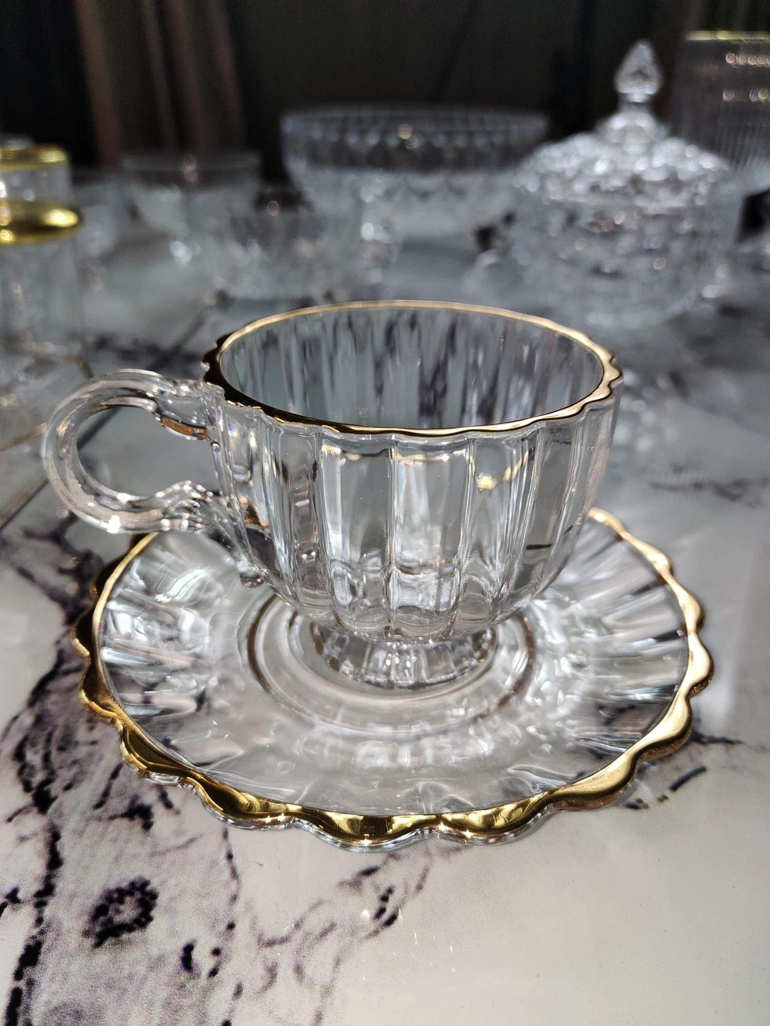 Set de 6 Tazas de Cristal con Platillos – Diseño Clásico y Elegante - Image 3