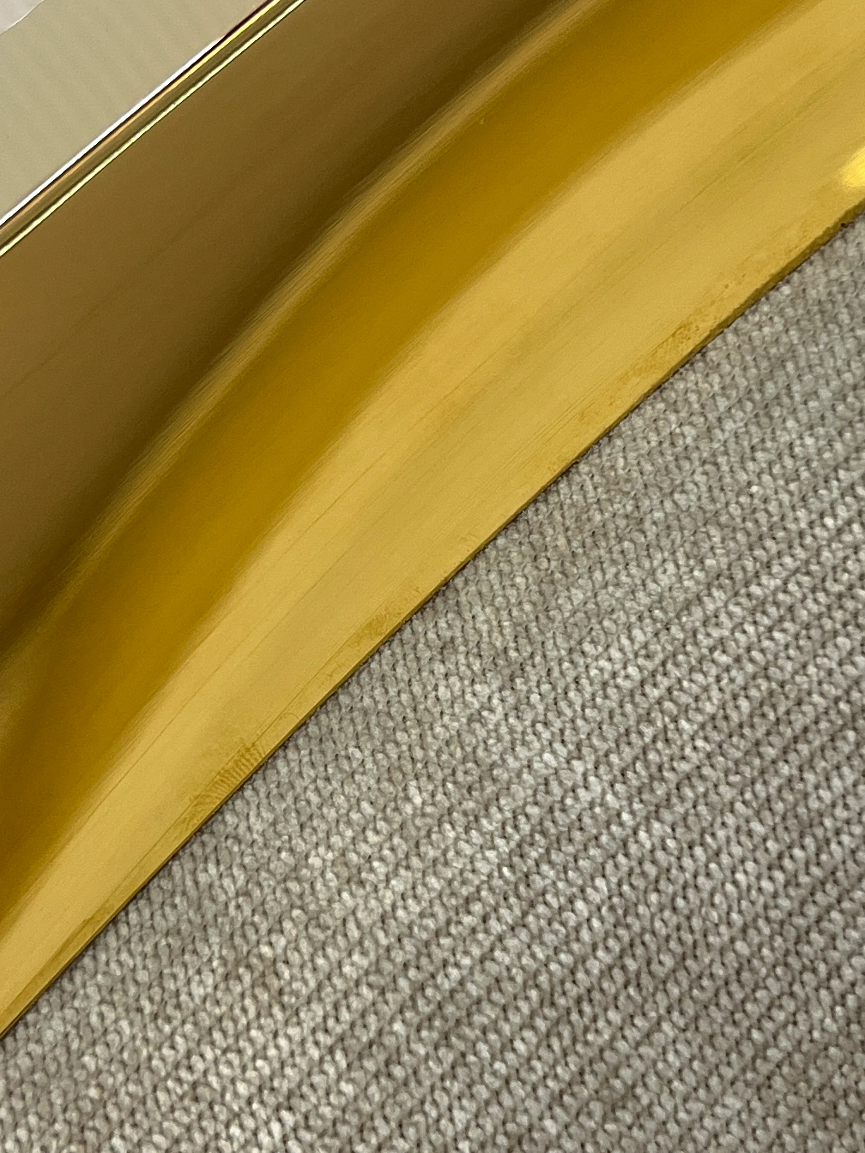 ✨ Silla MODELO NEFERTARI tapizada beige con acabado dorado – Elegancia moderna para tu hogar ✨ - Image 4
