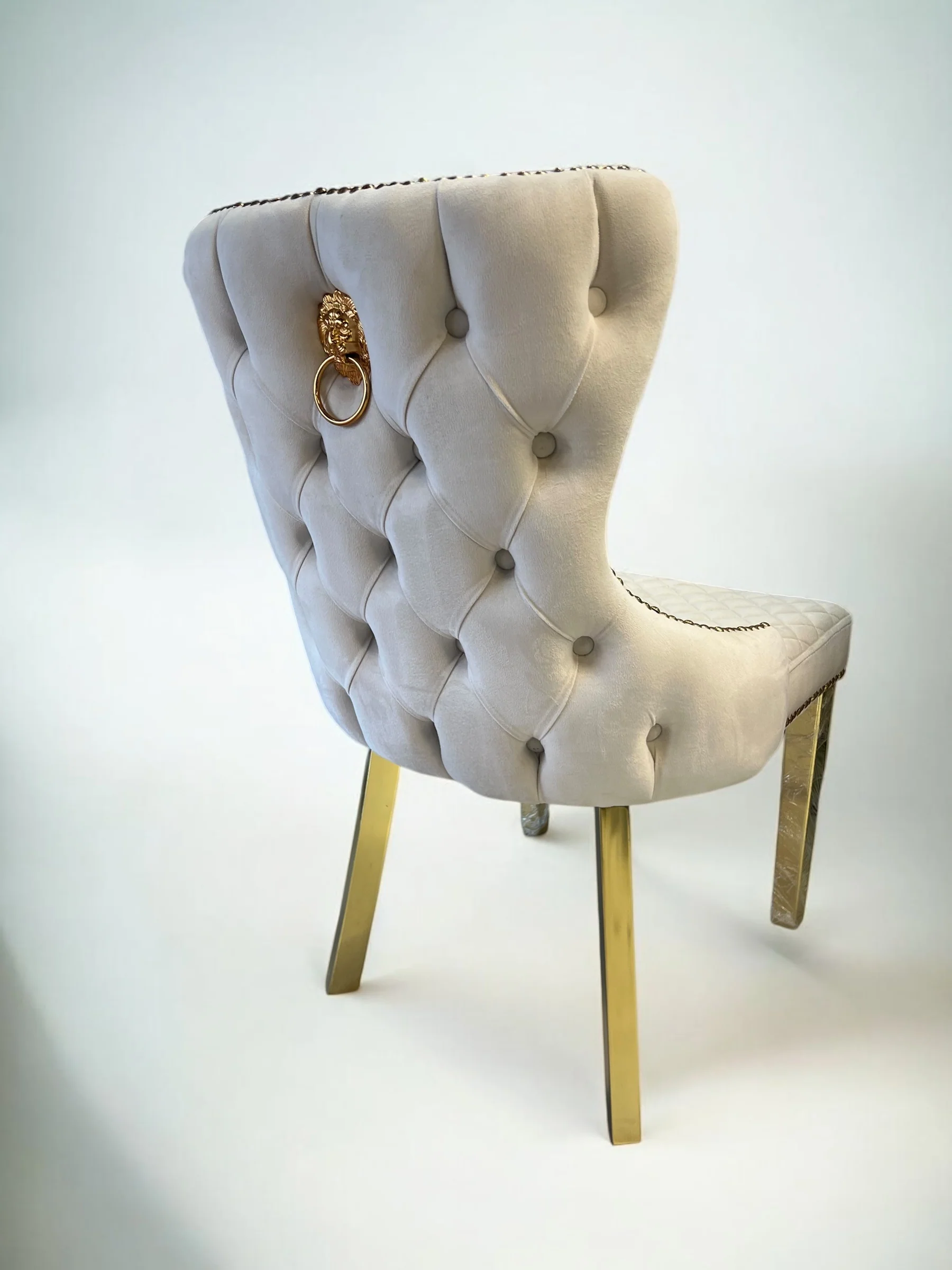Silla terciopelo LONDRASCHAIRV01 para beig claro, patas de metal dorado