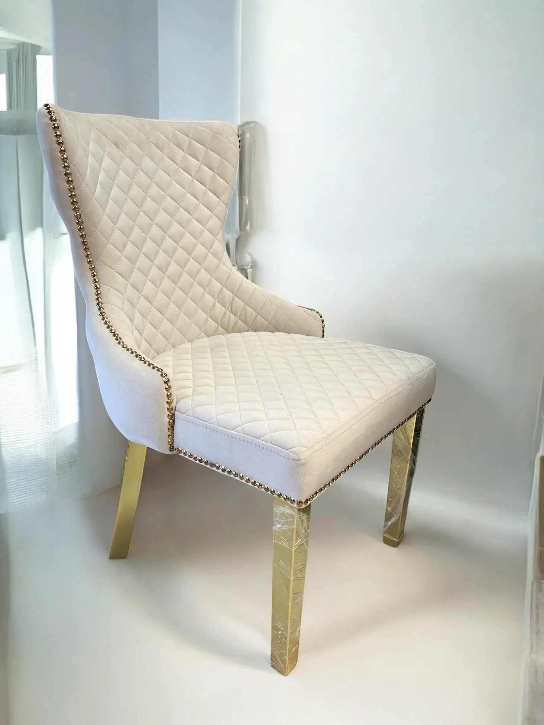 Silla terciopelo LONDRASCHAIRV01 para beig claro, patas de metal dorado - Image 3