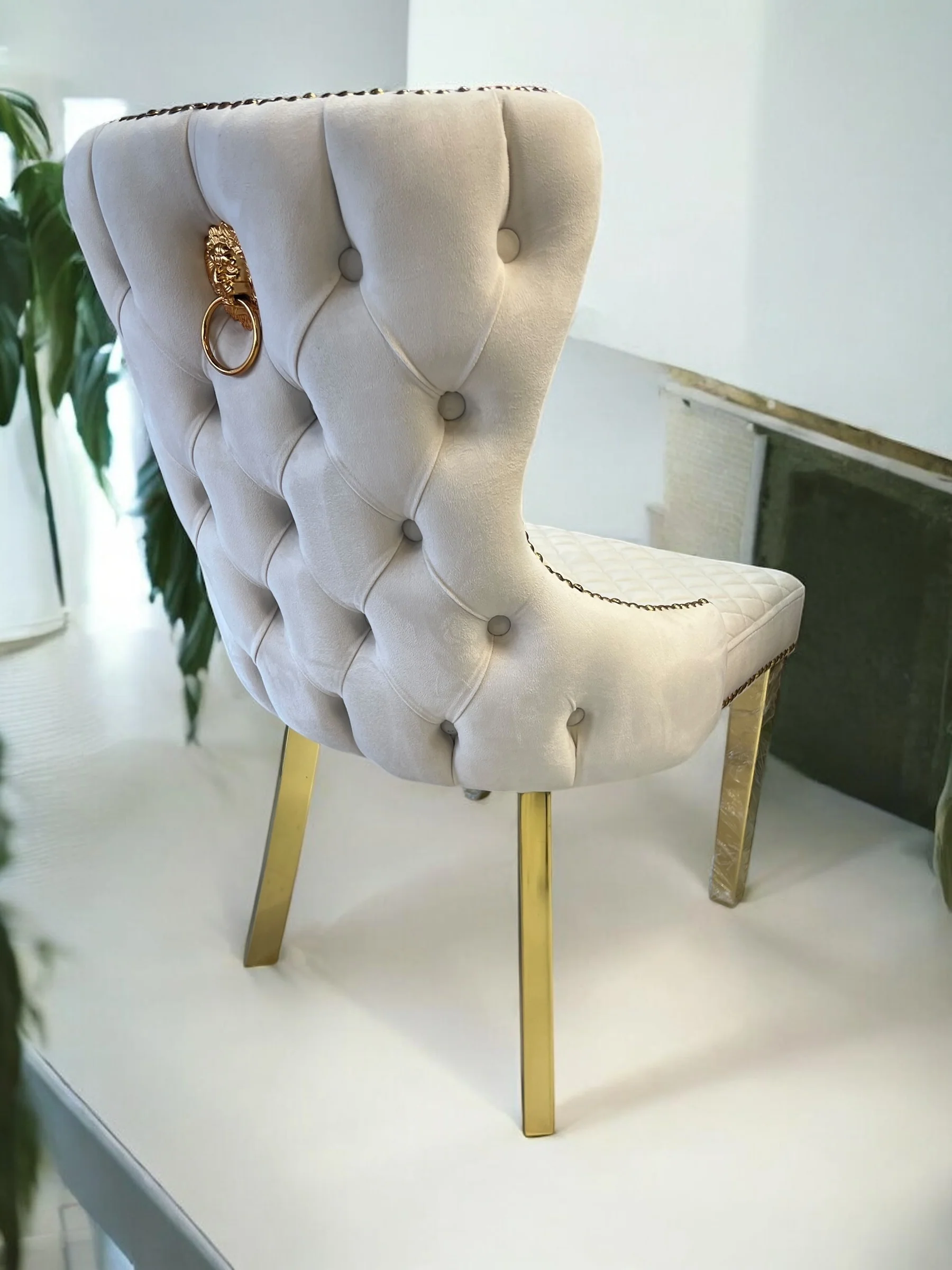 Silla terciopelo LONDRASCHAIRV01 para beig claro, patas de metal dorado - Image 6
