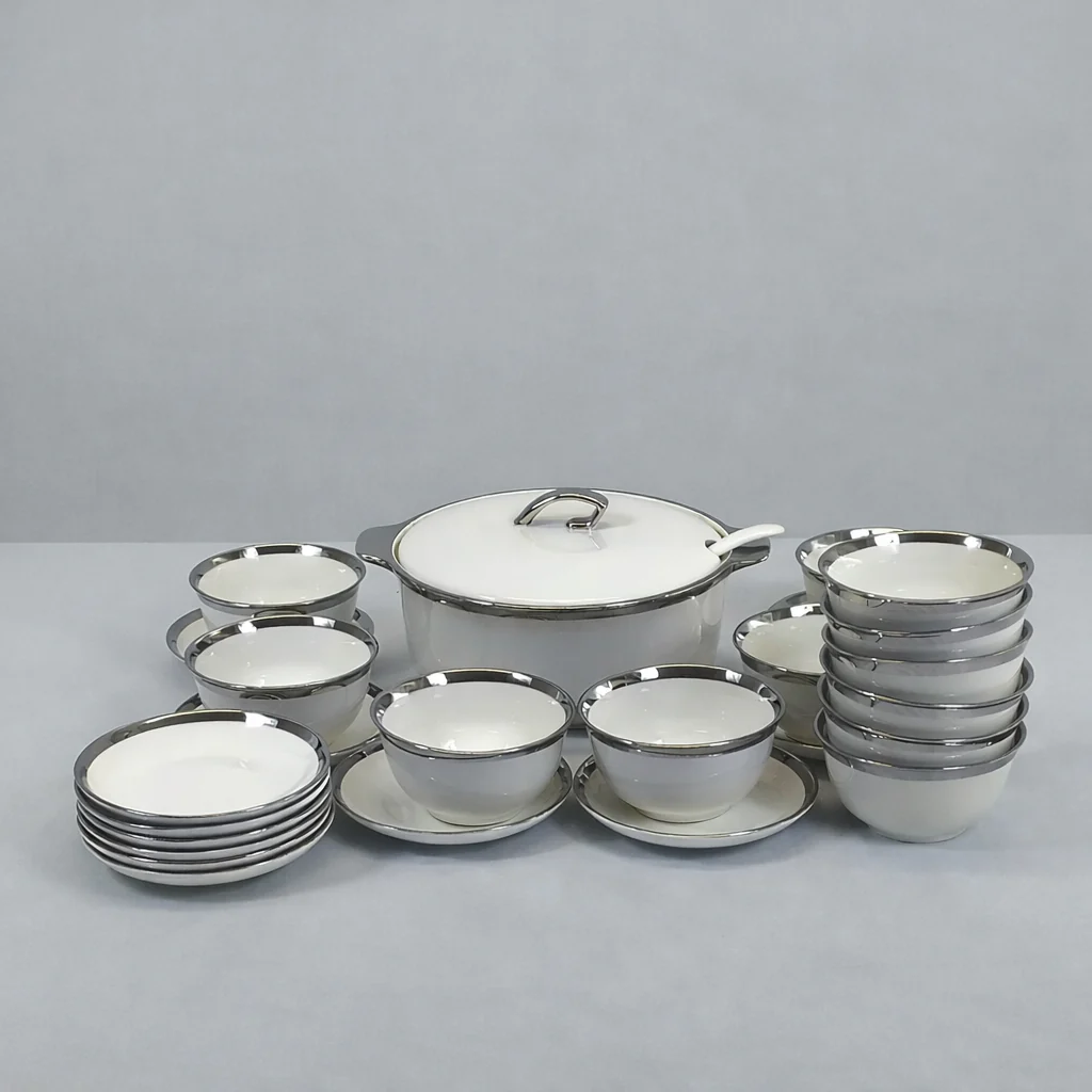 🍽️ Juego de Vajilla Elegante 24 Piezas Blanco con Detalles Plateados ✨2,7L - Image 2