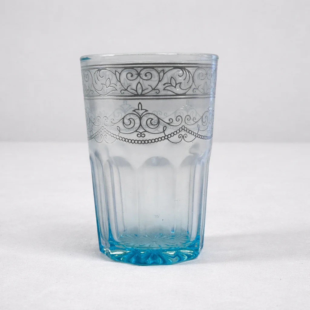 Set de 12 Vasos de Vidrio con Degradado de Colores y Diseño Floral - Image 4